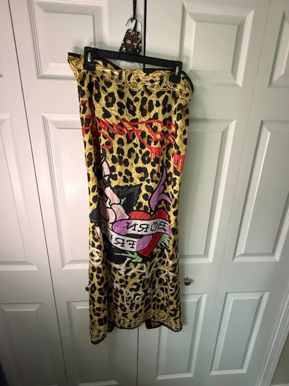 Ed Hardy‎ Love Kills Slowly Scarf 42”x42”